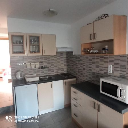 Apartments Max Вир Экстерьер фото