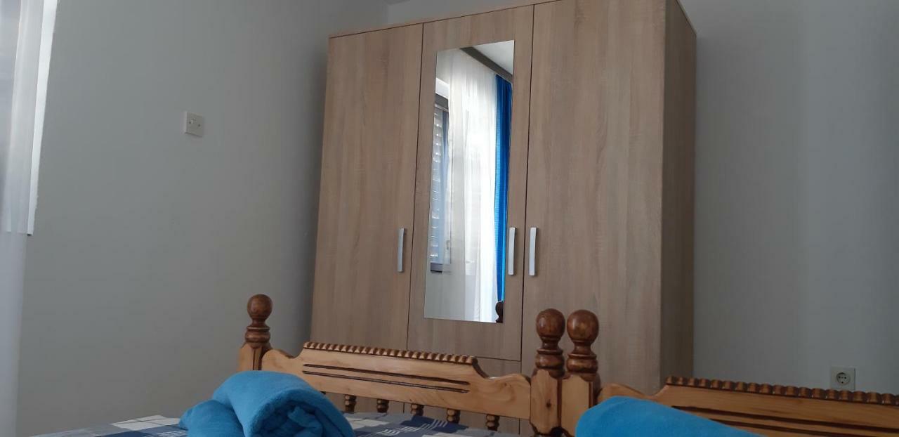 Apartments Max Вир Экстерьер фото